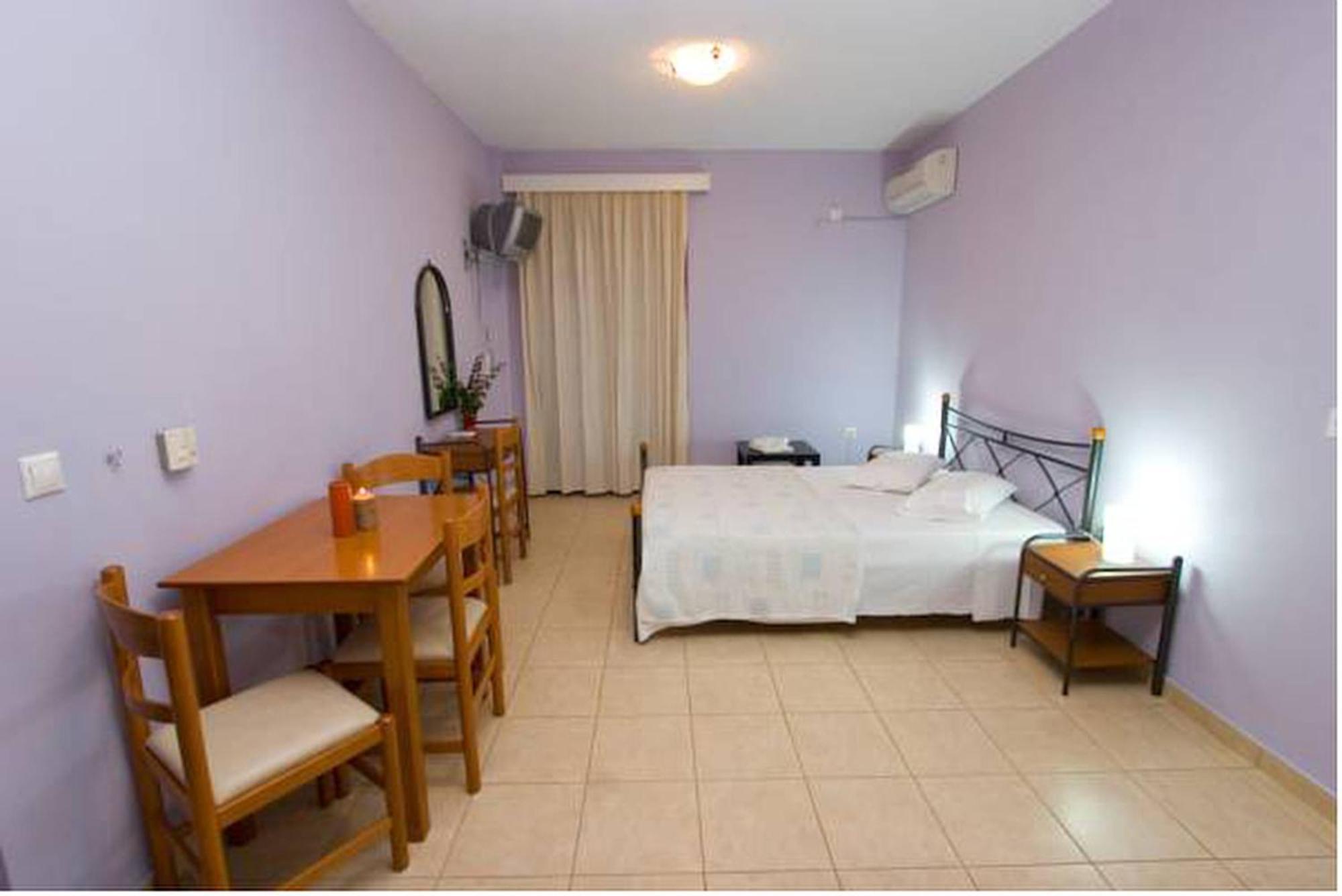 لوترا إديبسو Sagini Boutique Hotel الغرفة الصورة